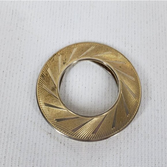Vintage Lieba USA Gold Tone Wreath Circle Dress Clip, Scarf Clip, Scarf … - Picture 3 of 10